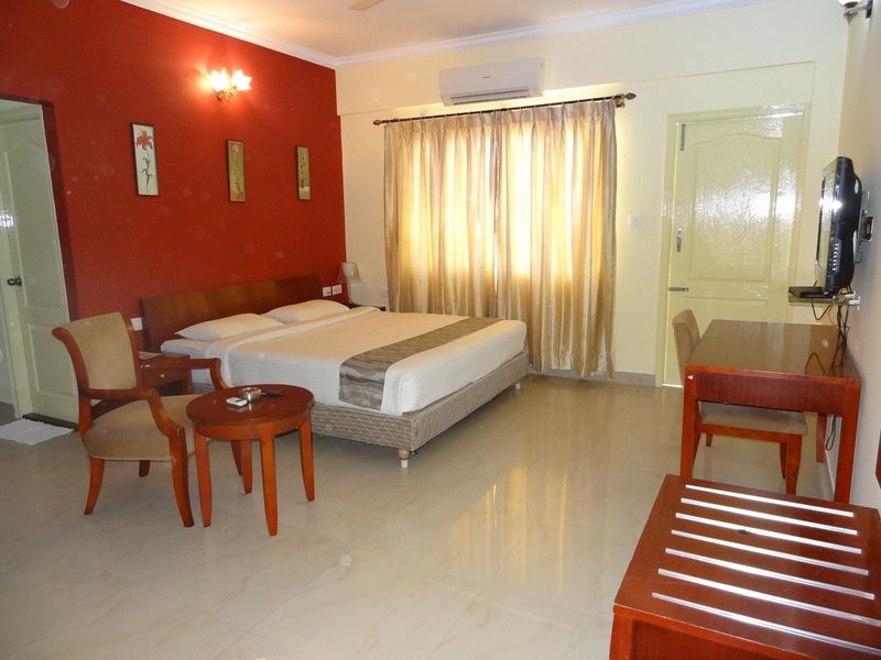 Ivory Inn Bangalore Exterior foto